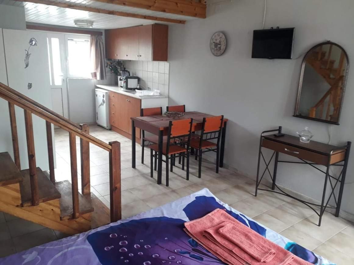 Jenny Studios Pylos Ngoại thất bức ảnh